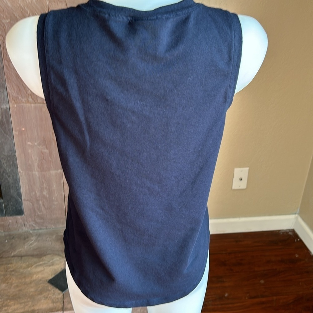 Cabi women’s navy blue tank top size small - Picture 3 of 4